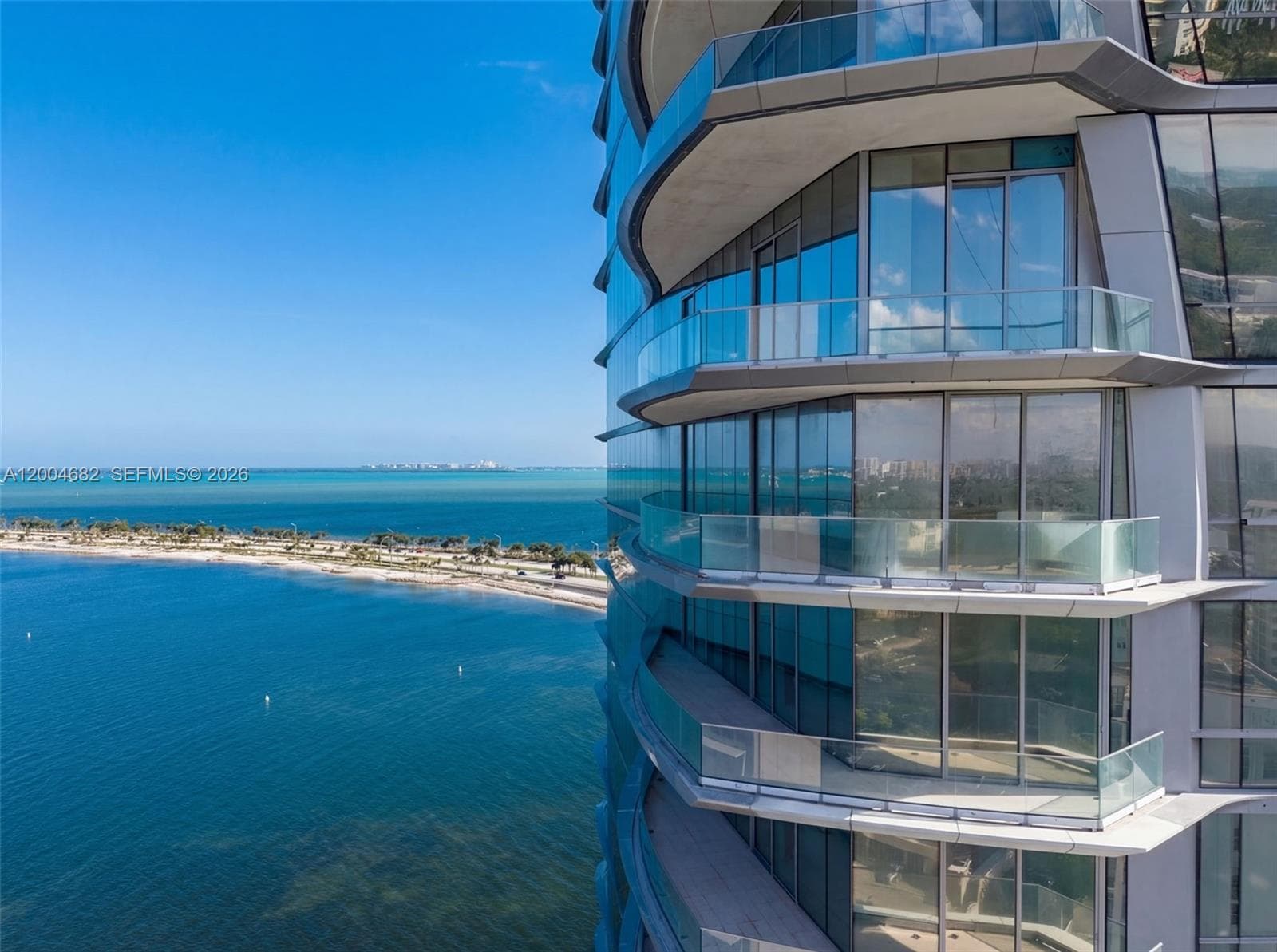 175 25th Rd 1404 photo 17