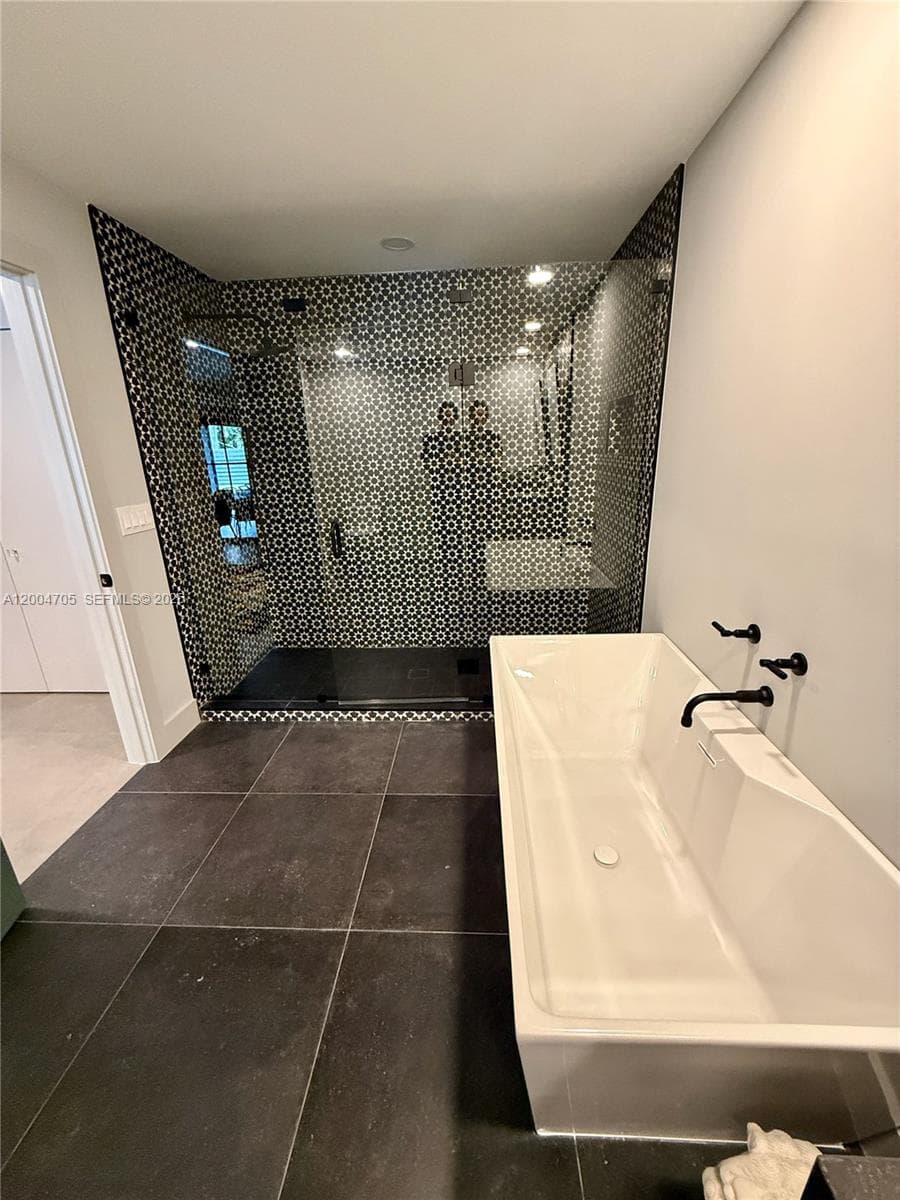 1304 Stratford St photo 19