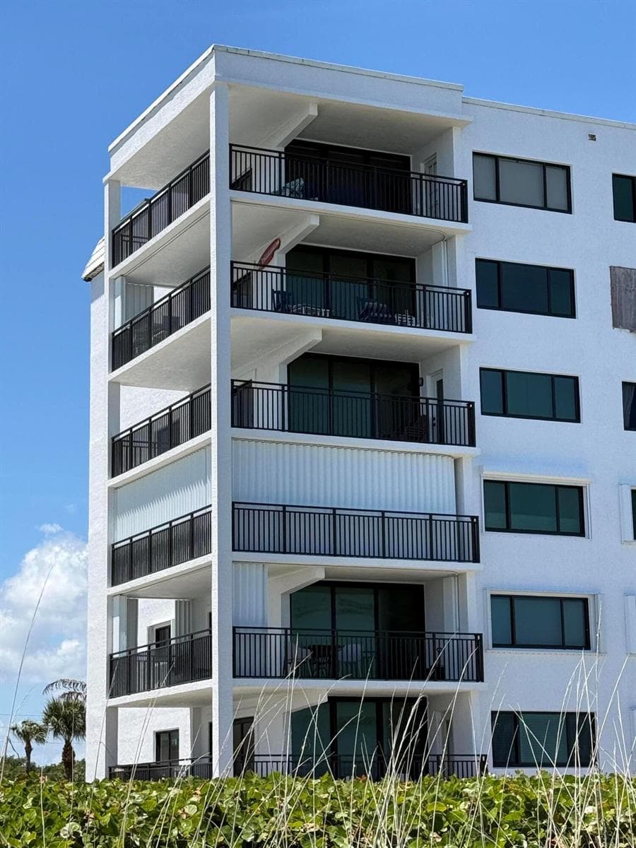 10102 S Ocean Drive 210a photo 3