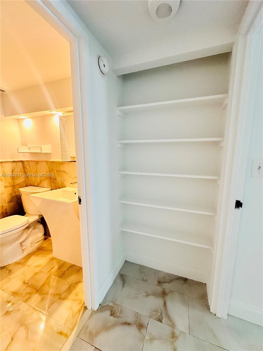 9511 Collins Ave 1001 photo 17