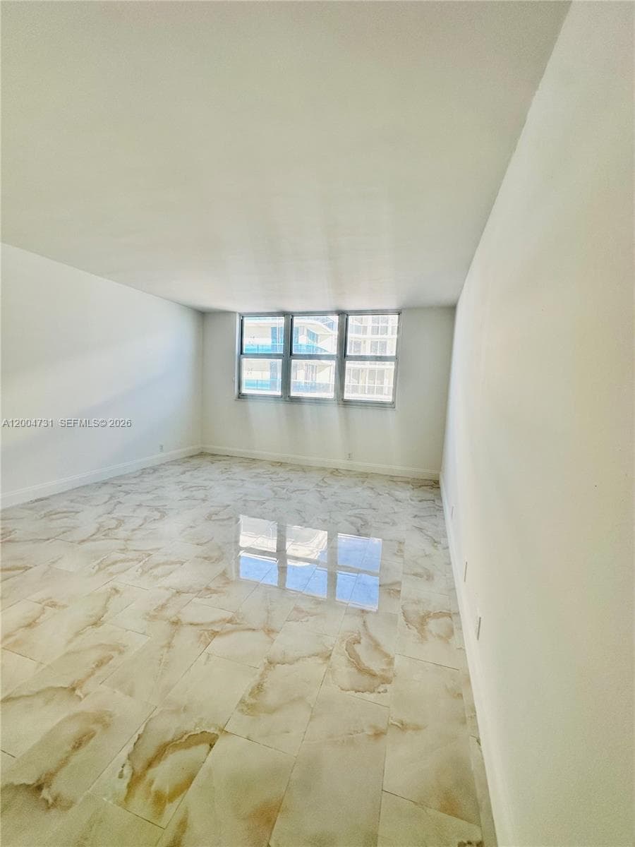 9511 Collins Ave 1001 photo 21