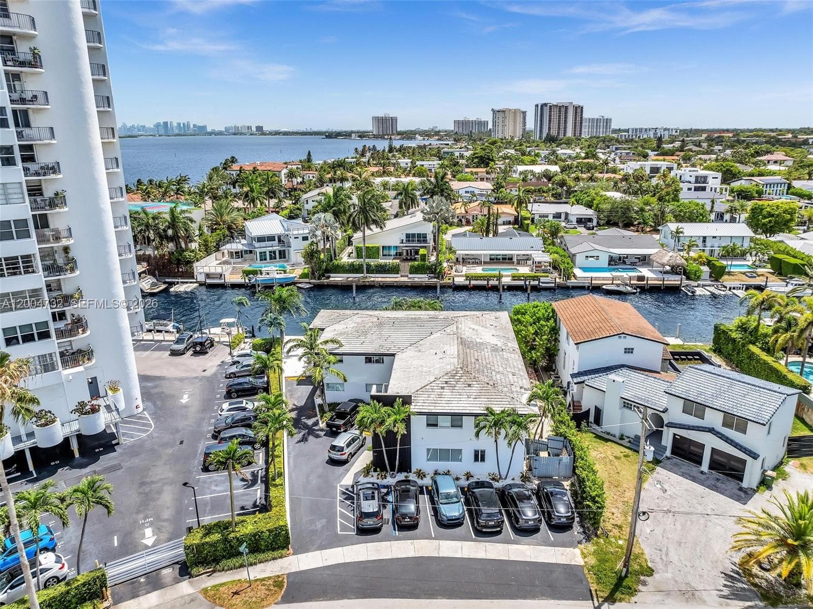 11900 Bayshore Dr 206 photo 5