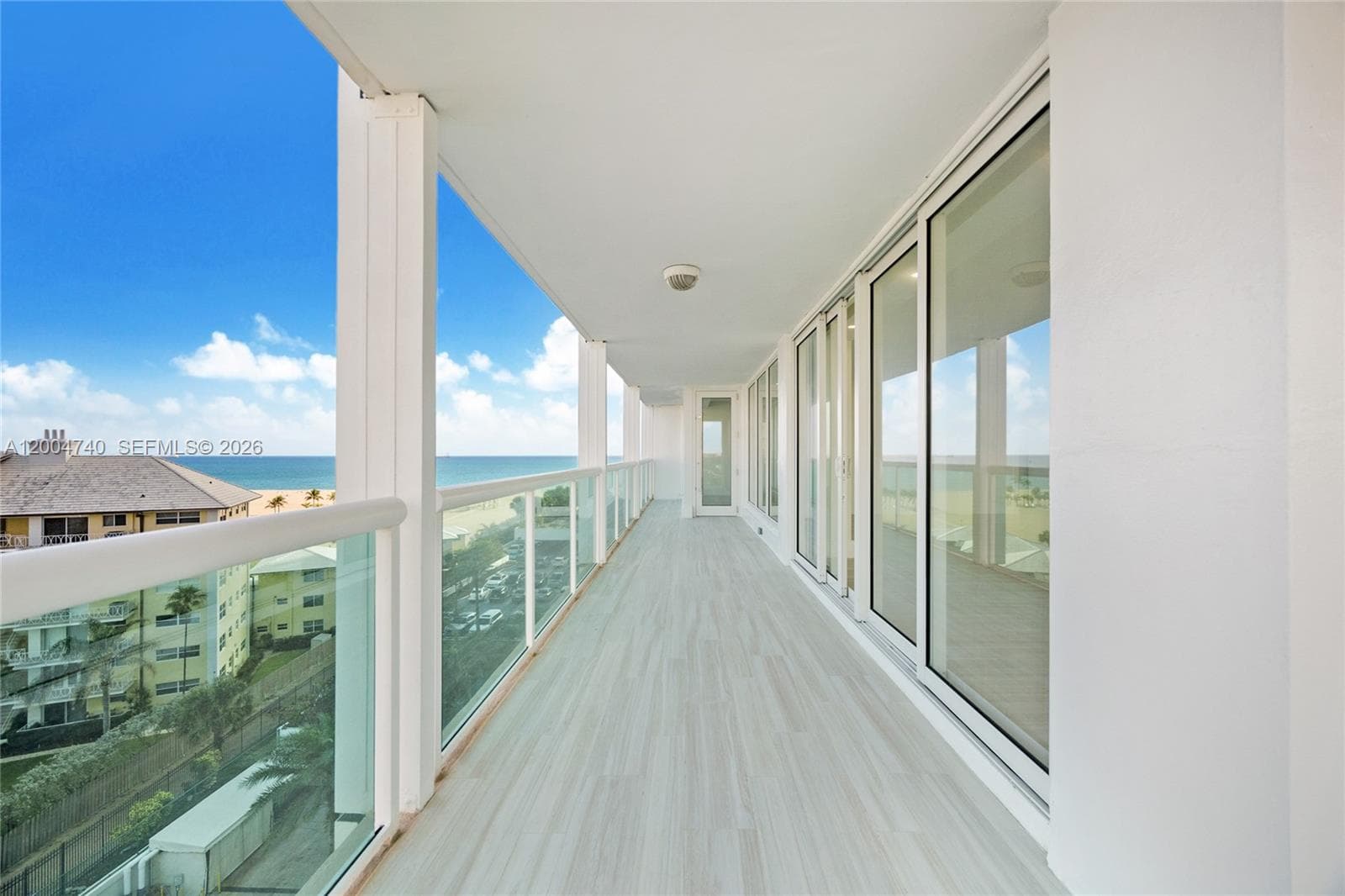 2100 S OCEAN LN 601 photo 8