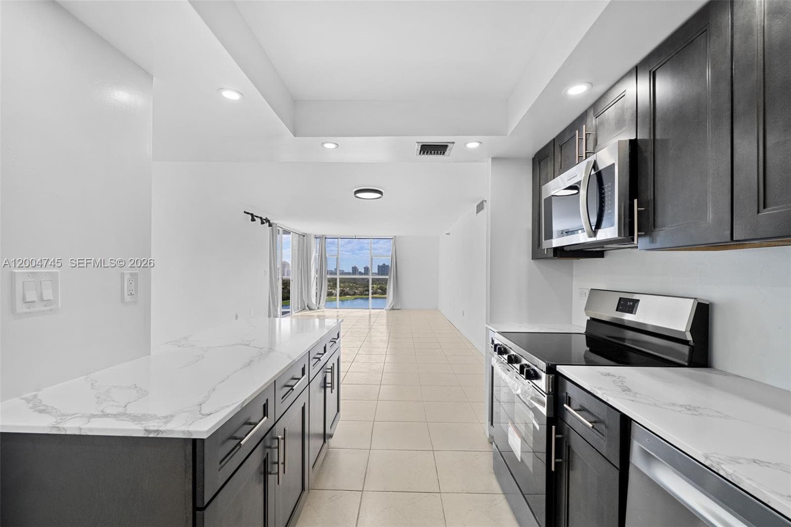 20505 Country Club Dr 1938 photo 3