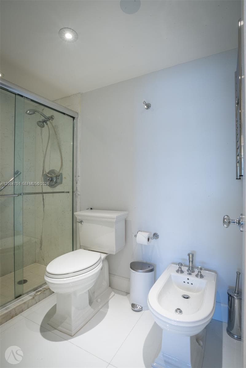 177 Ocean Lane Dr 1209 photo 20