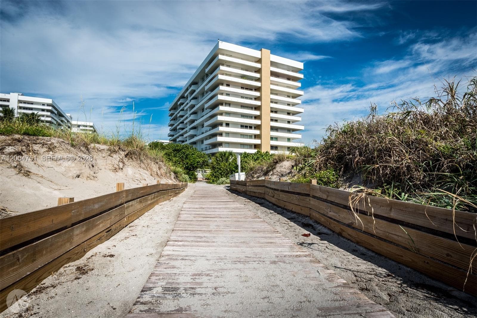 177 Ocean Lane Dr 1209 photo 25