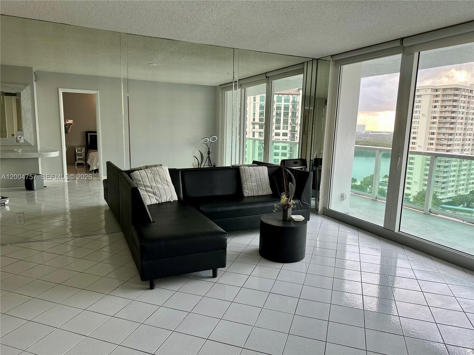 100 bayview dr 1503 photo 18