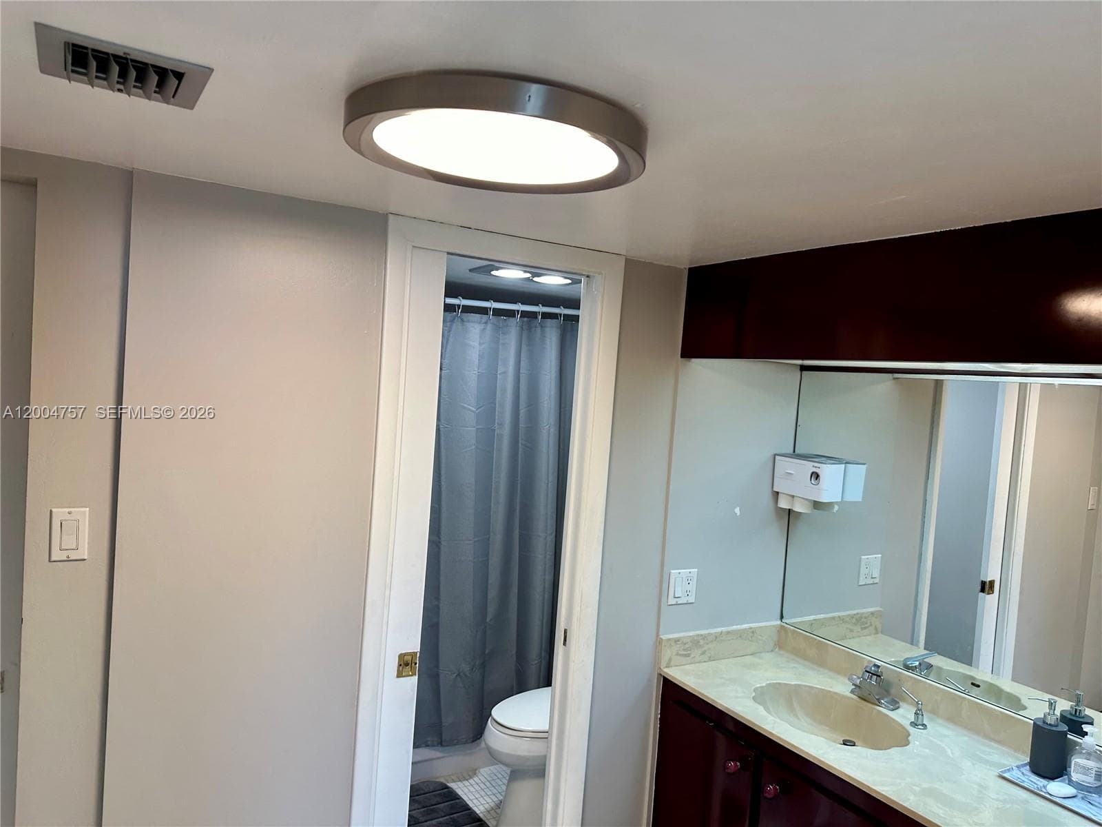 100 bayview dr 1503 photo 25