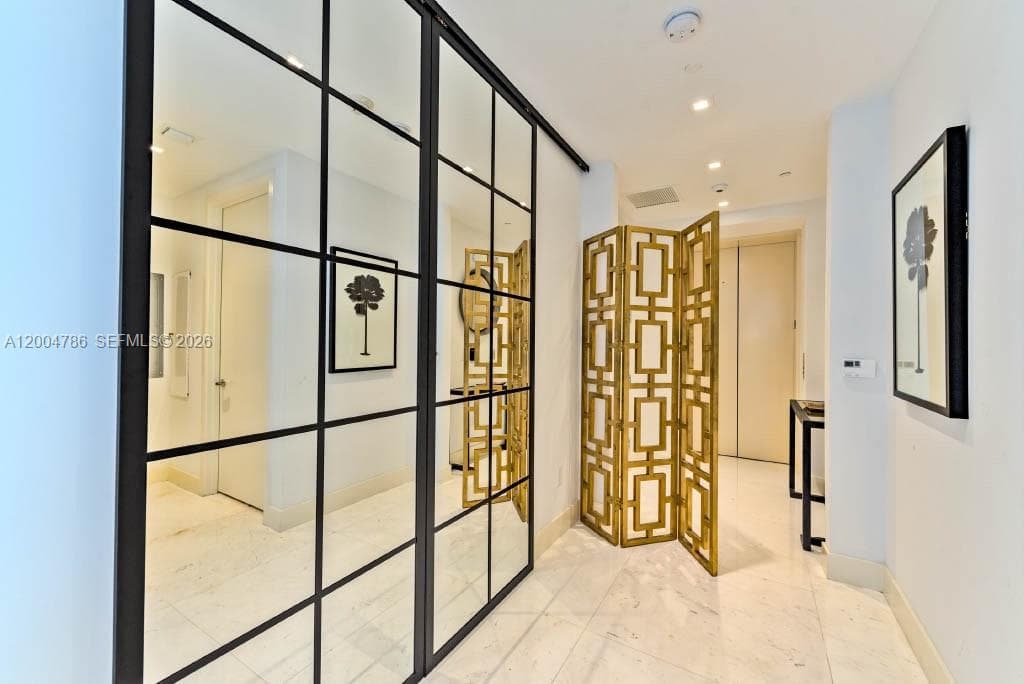 16901 Collins Ave 1404 photo 13
