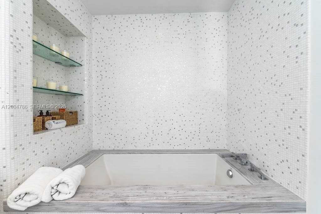 16901 Collins Ave 1404 photo 9