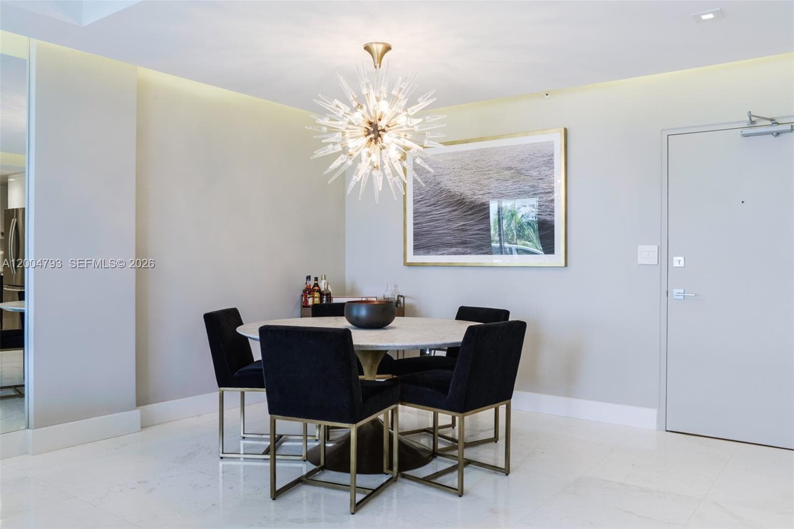 10275 Collins Ave 320 photo 3