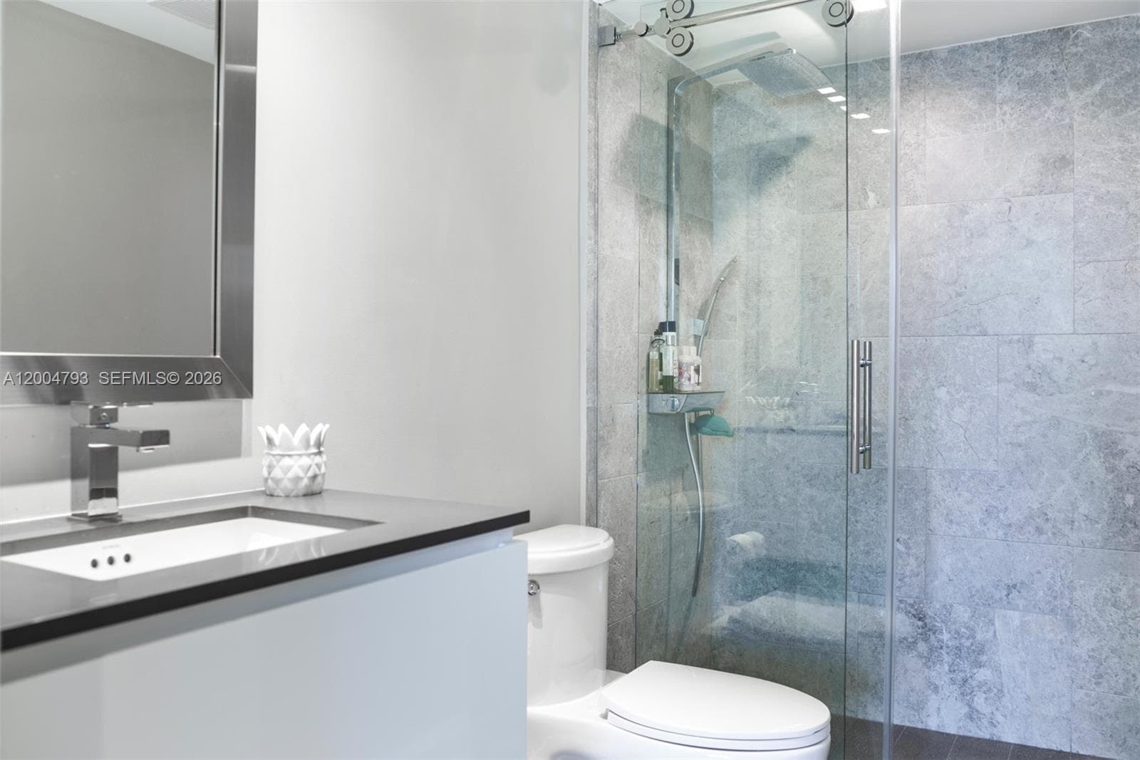 10275 Collins Ave 320 photo 10