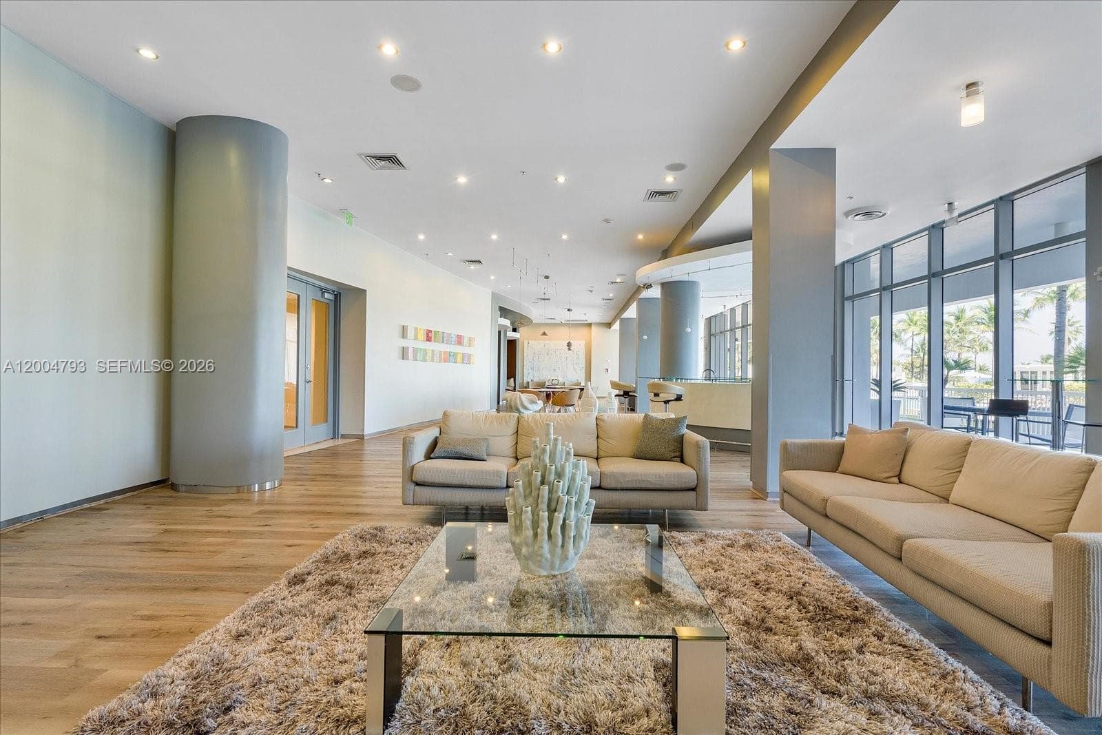 10275 Collins Ave 320 photo 15