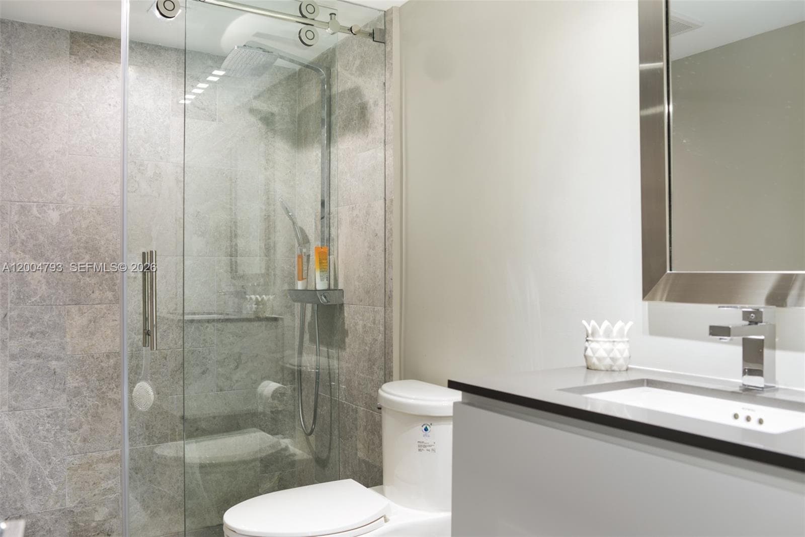 10275 Collins Ave 320 photo 11