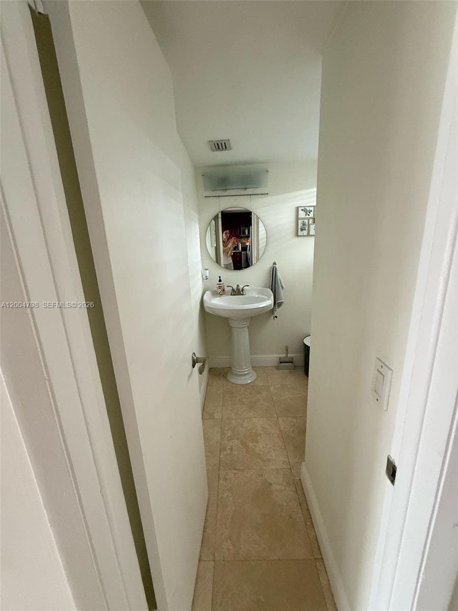 3601 170th St 207 photo 11