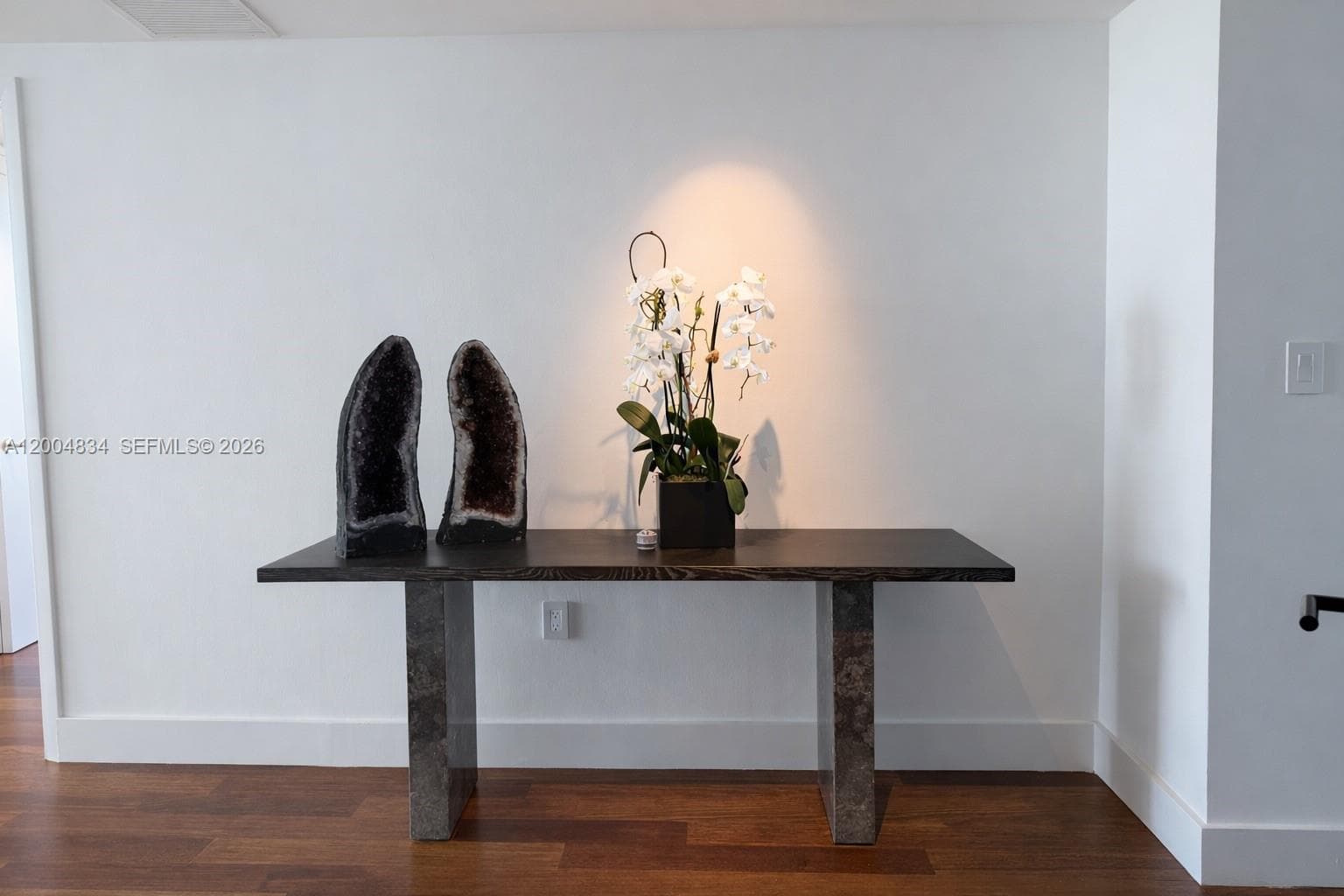 101 20th St 3501 photo 12