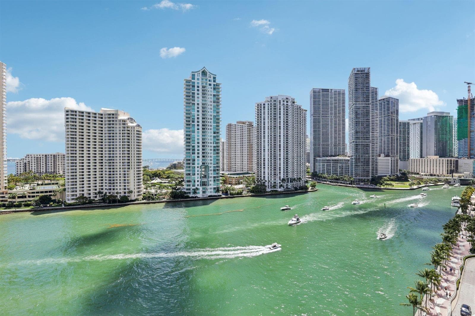335 S Biscayne Boulevard 1607 photo 22