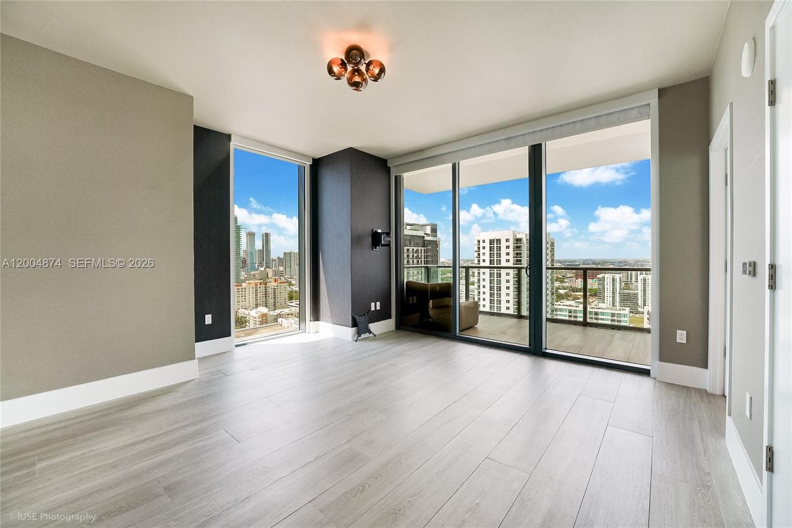 788 23rd St 2401 photo 12