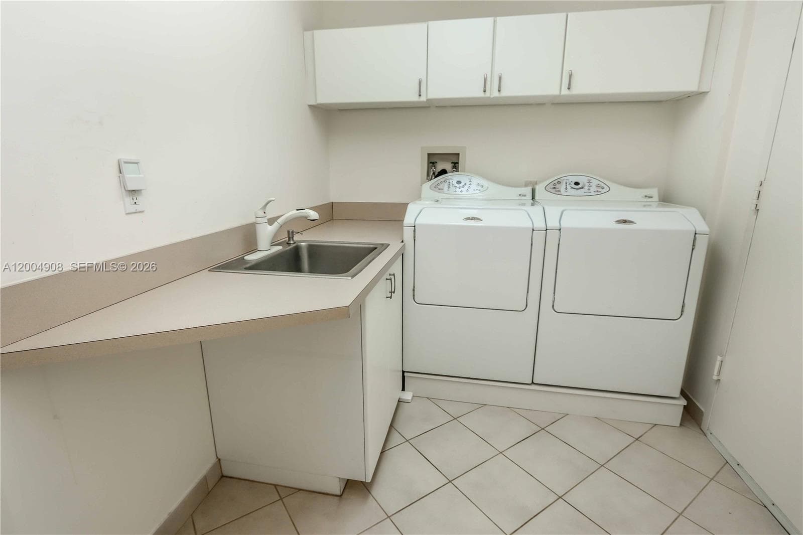 3802 NE 207th St 2604 photo 21