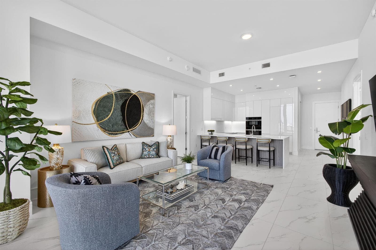 220 Lake Shore Drive 609 photo 19