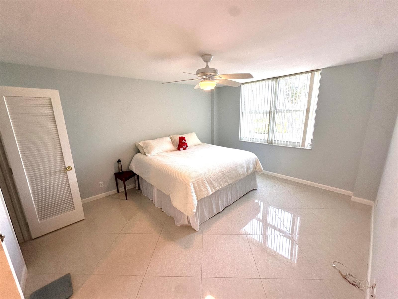1 Las Olas Circle 313 photo 13
