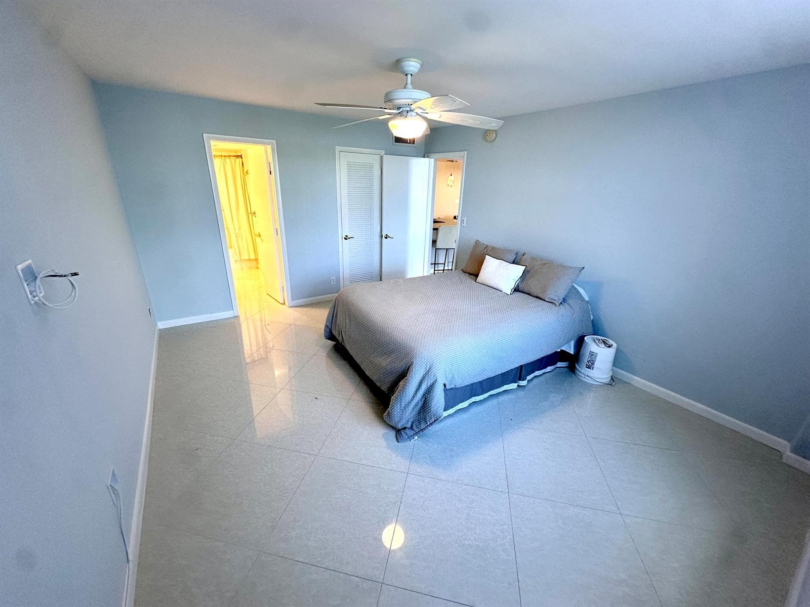 1 Las Olas Circle 313 photo 16