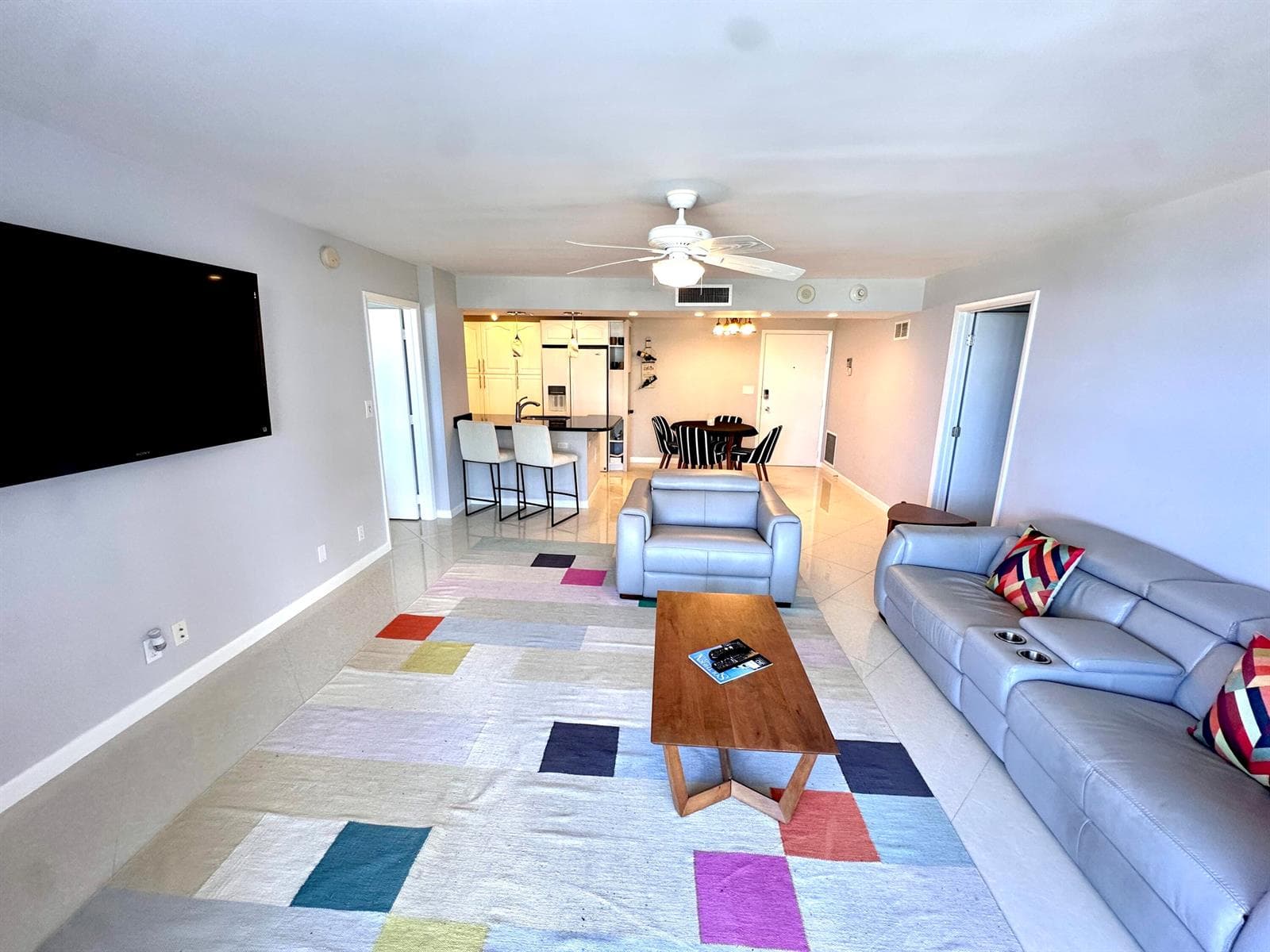 1 Las Olas Circle 313 photo 3