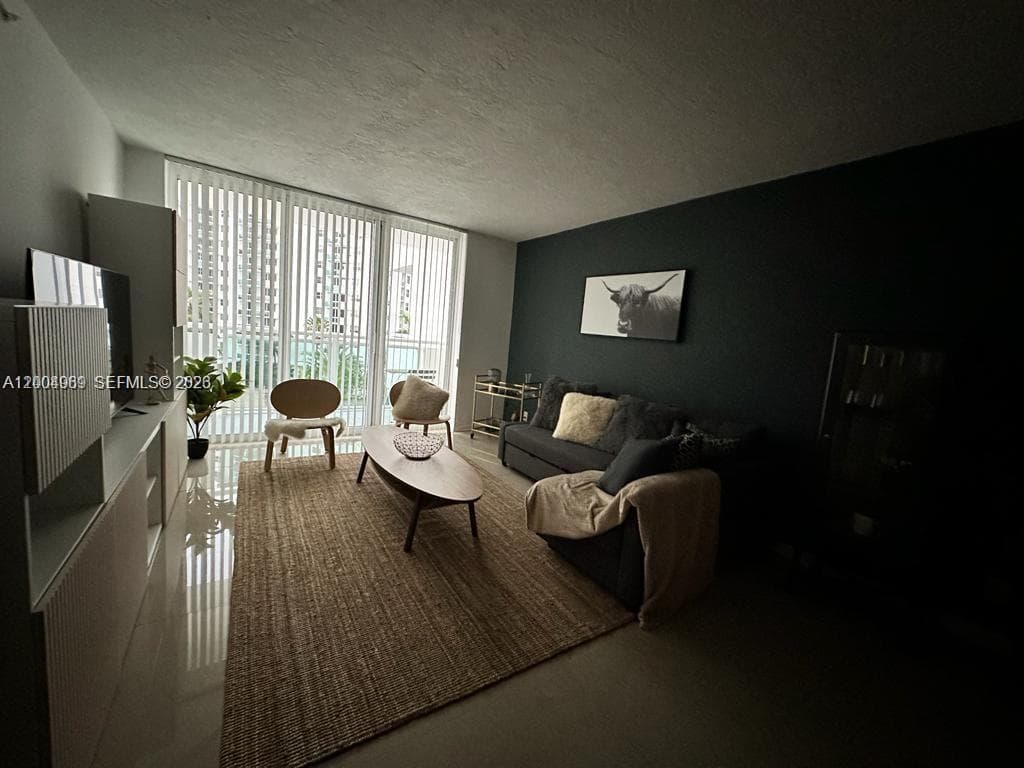 3000 Ocean Dr 414 photo 6