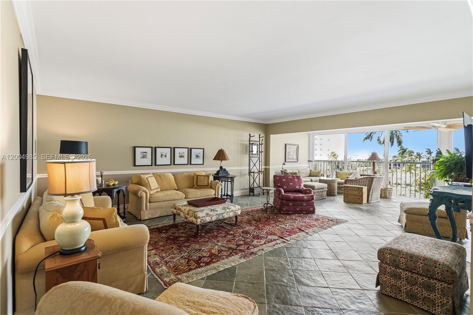 3101 47th Ct 403 photo 6