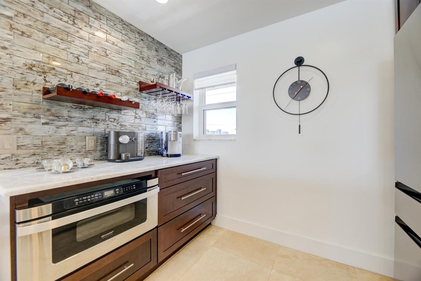 3121 NE 51st Street 305e photo 5
