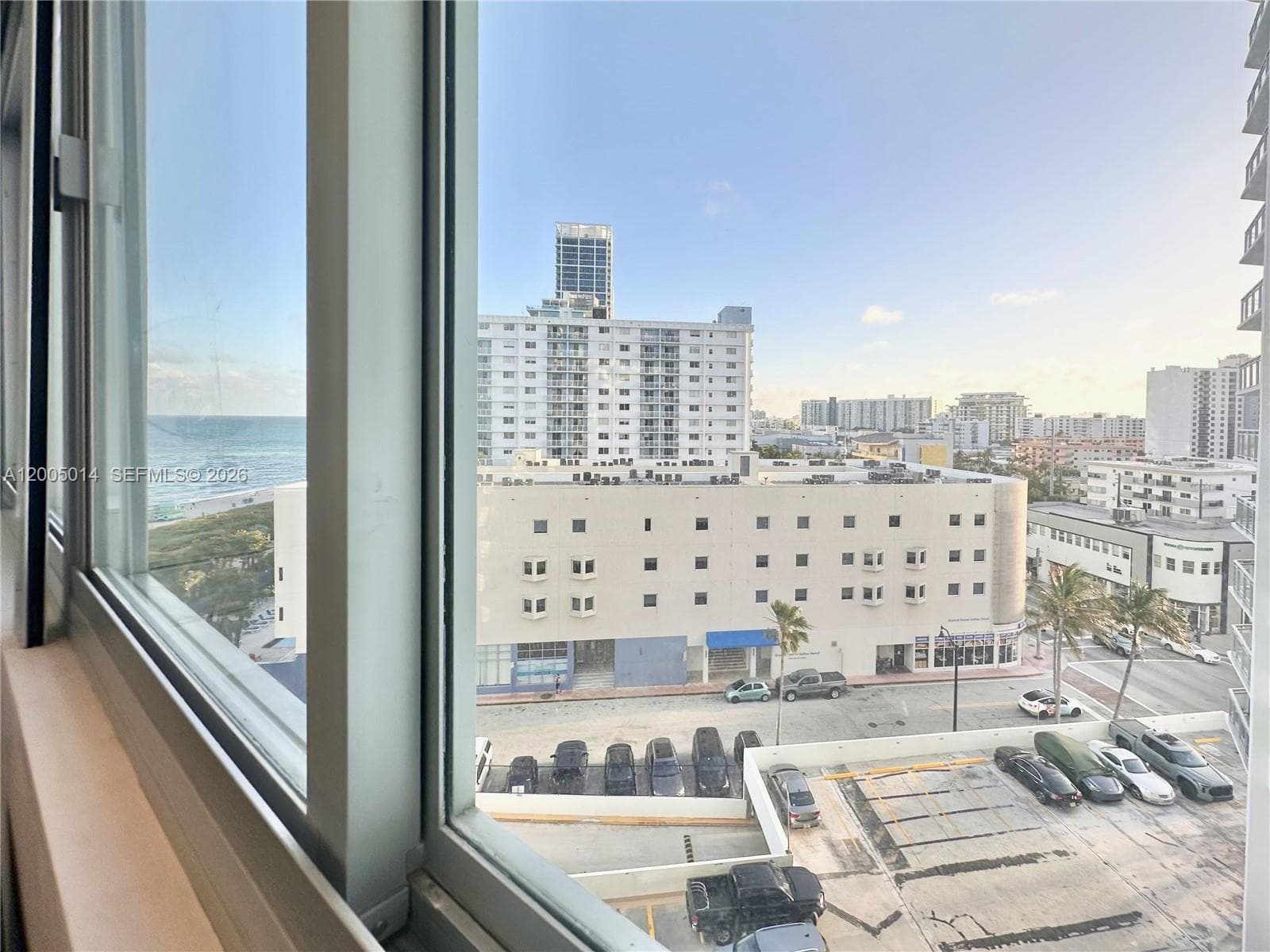 7135 COLLINS AVE 811 photo 16