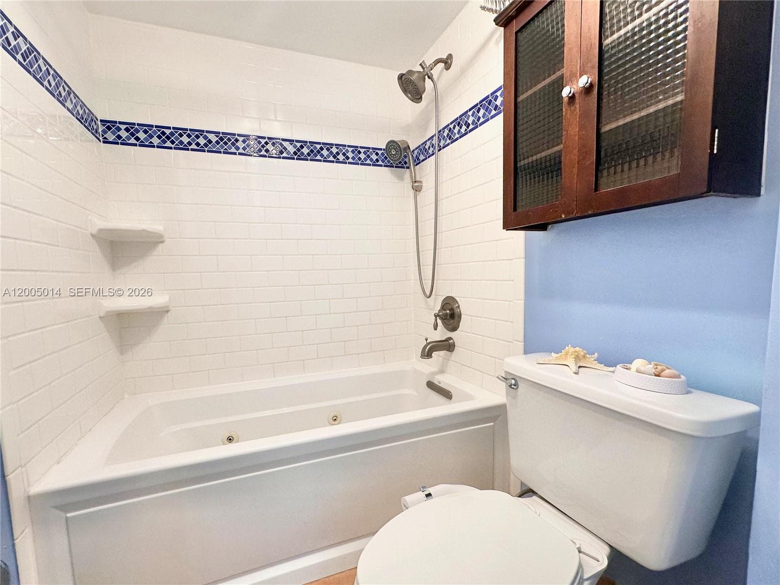 7135 COLLINS AVE 811 photo 19