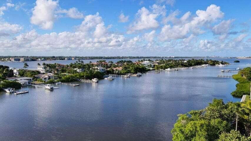 3589 S Ocean Boulevard 614 photo 1