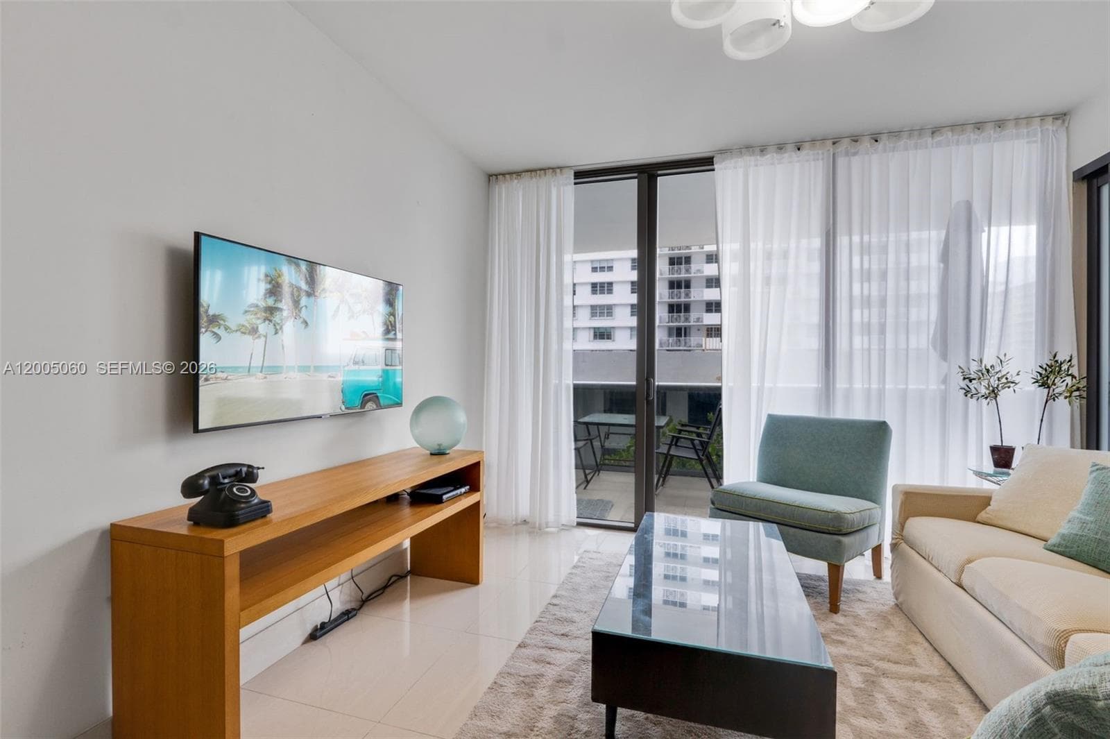 5875 Collins Ave 604 photo 6