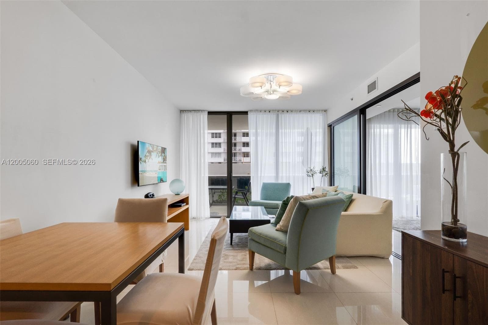 5875 Collins Ave 604 photo 5