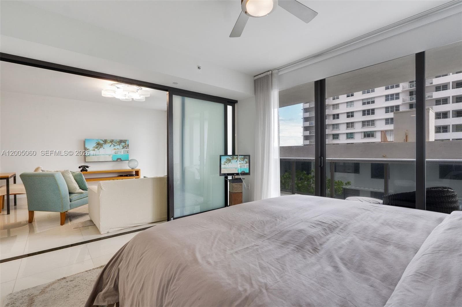 5875 Collins Ave 604 photo 11