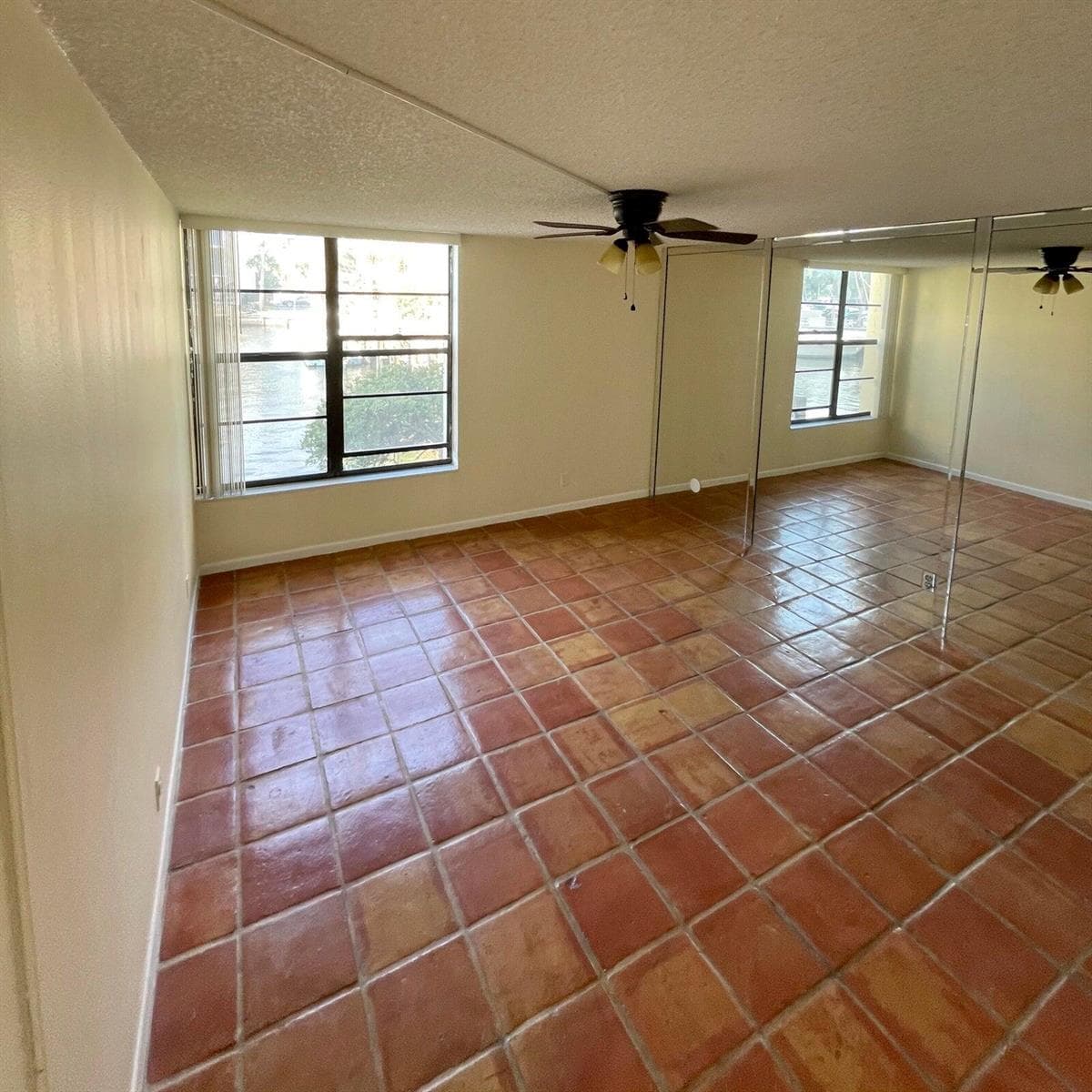 9 Royal Palm Way 106 photo 7