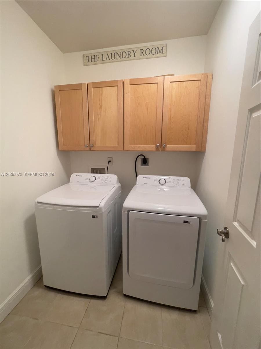 3450 17th Ter 3450 photo 23