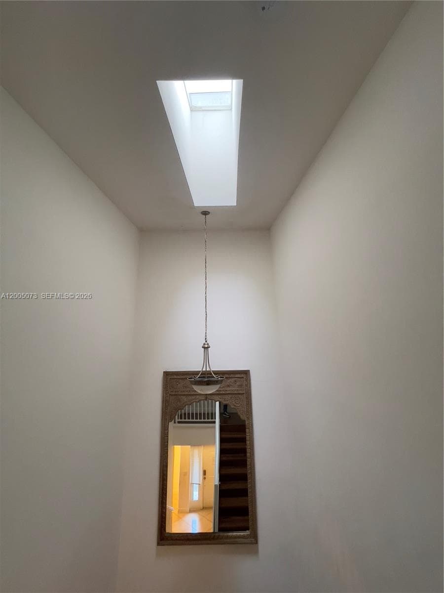 3450 17th Ter 3450 photo 8