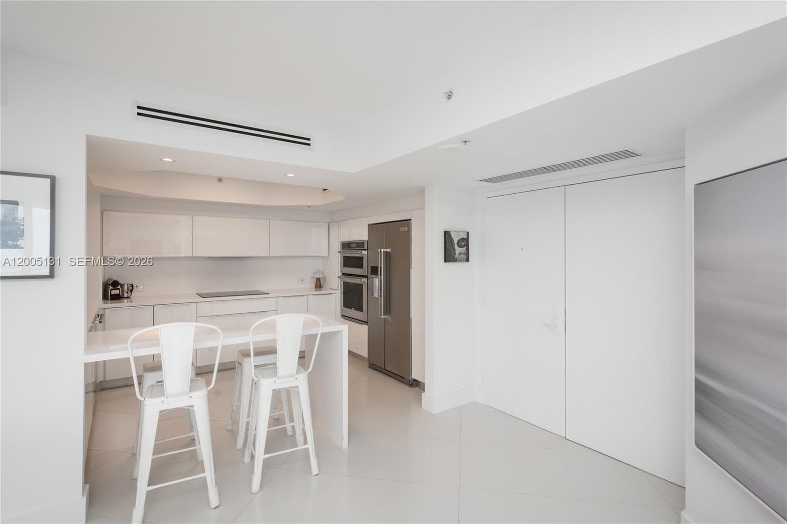 6301 Collins Ave 3006 photo 6