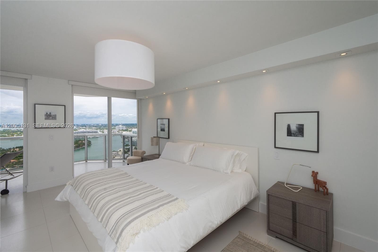 6301 Collins Ave 3006 photo 12
