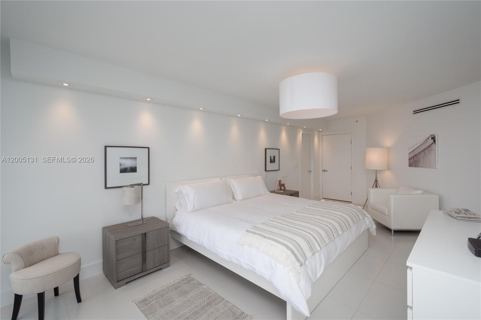 6301 Collins Ave 3006 photo 15