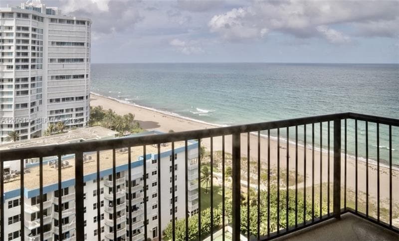 1800 S Ocean Blvd 1503 photo 5