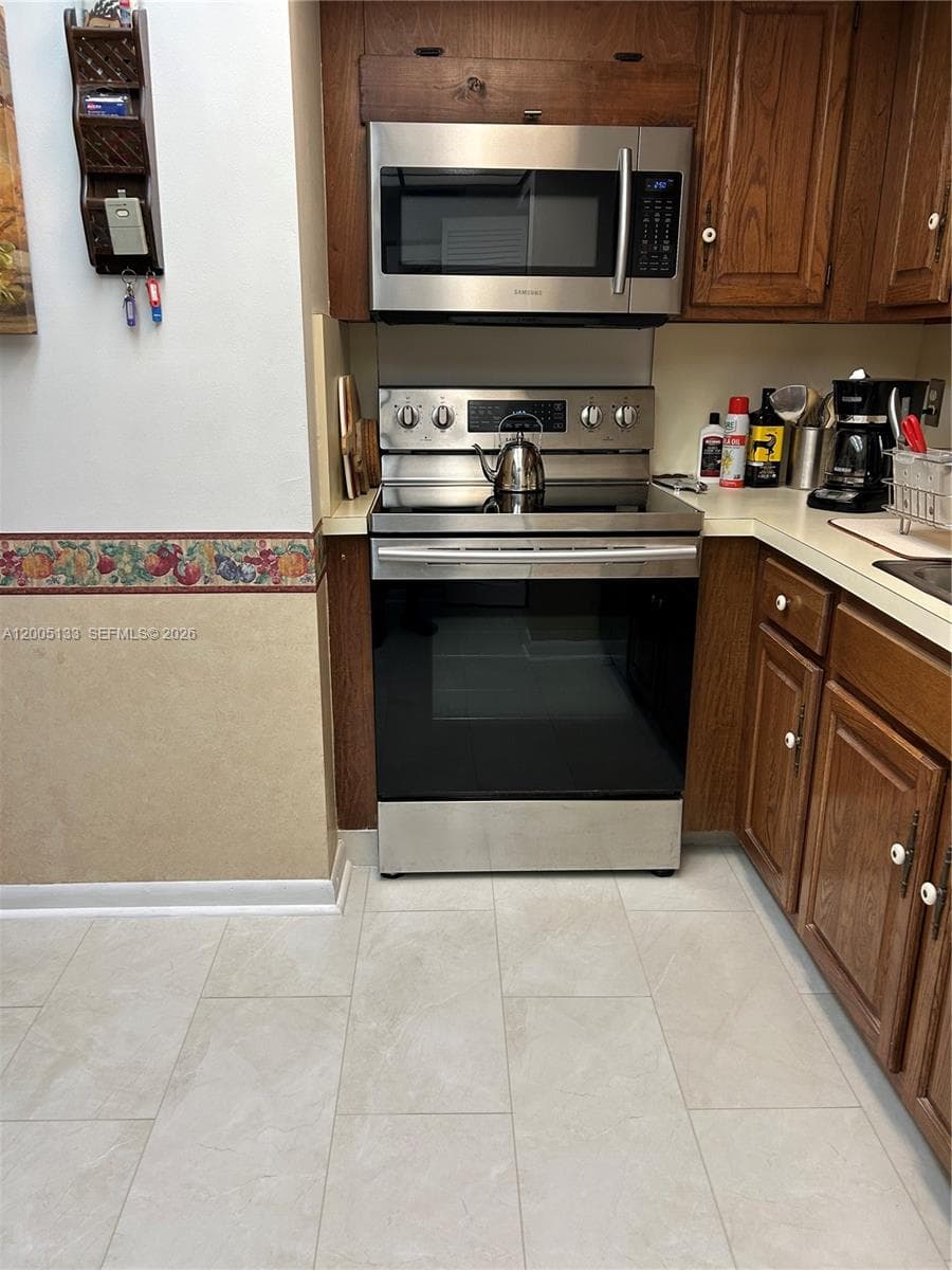 1800 Ocean Blvd 1503 photo 19