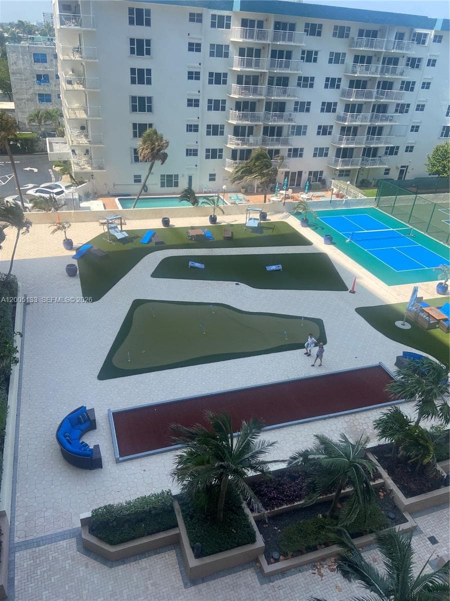 1800 Ocean Blvd 1503 photo 8