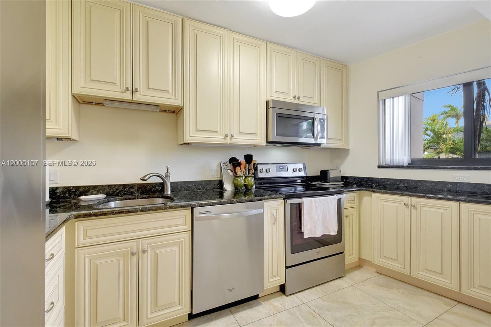 3605 Ocean Blvd 206 photo 9