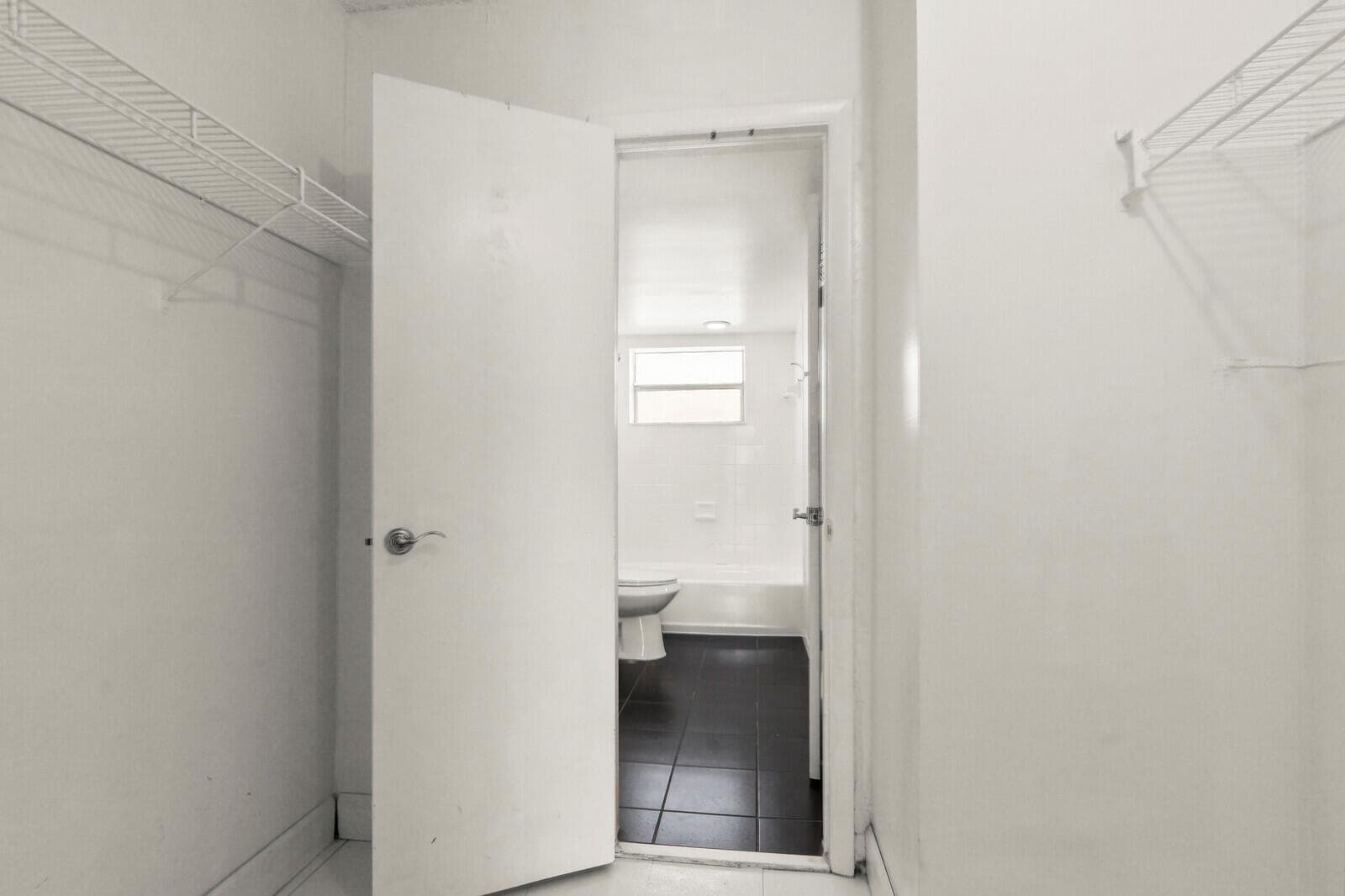 4500 N Flagler Drive B16 photo 21