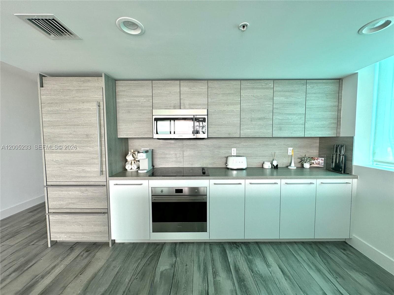 400 Sunny Isles Blvd 1708 photo 15