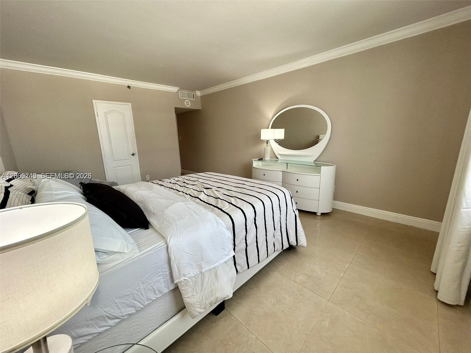 100 Lincoln Rd 1010 photo 7