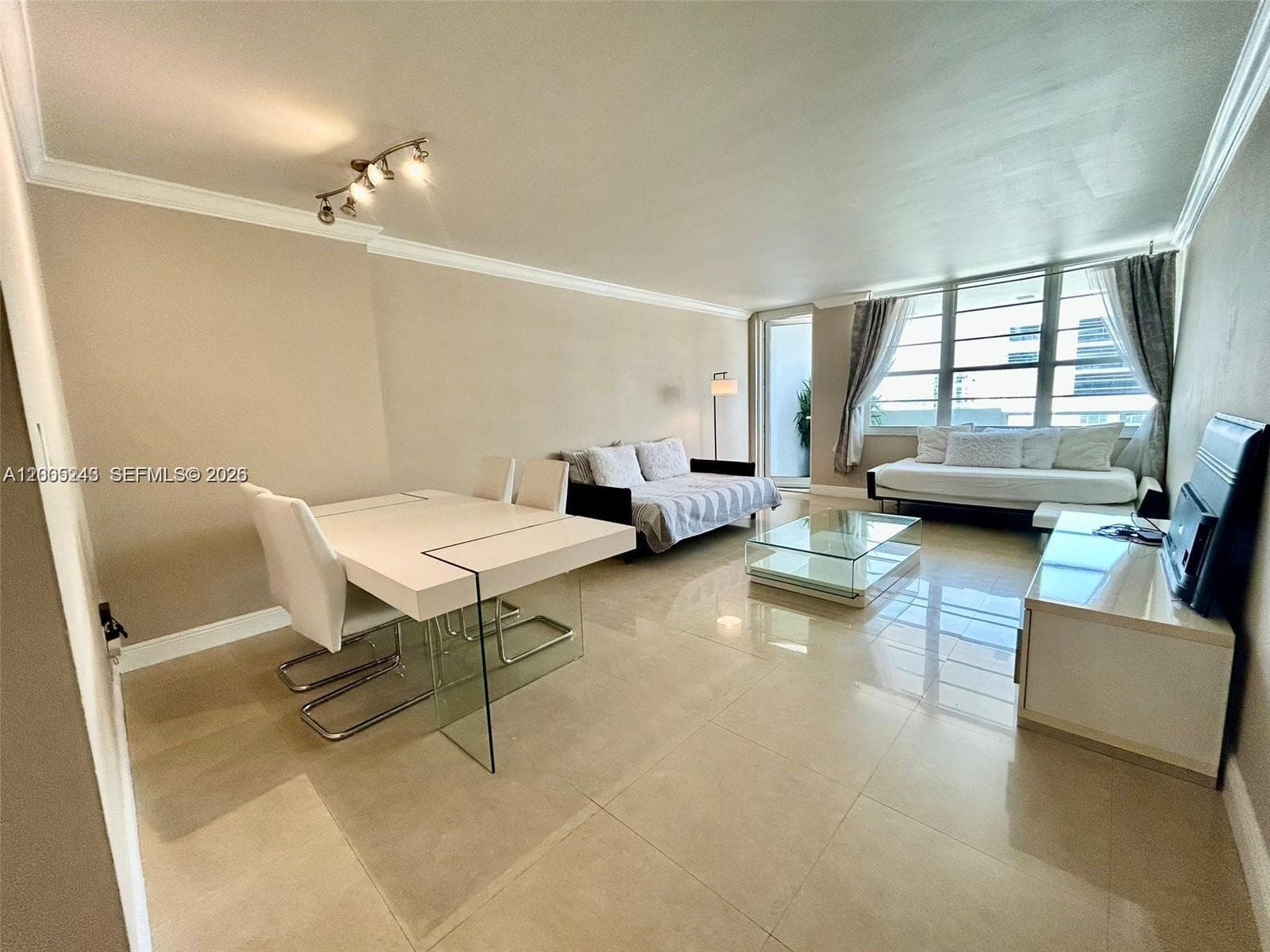 100 Lincoln Rd 1010 photo 3